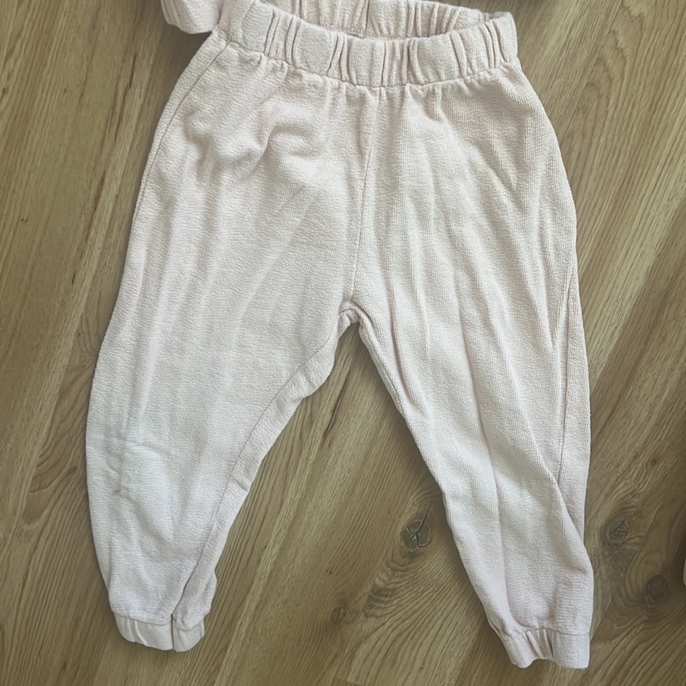 Two piece - Picture 3 of 4